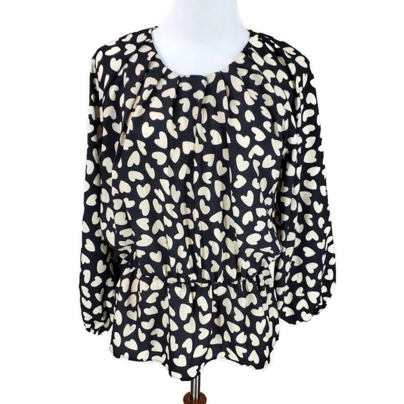 Ann Taylor Cinched Waist Heart Black/Cream Blouse Size M Free Wristlet - Picture 2 of 10
